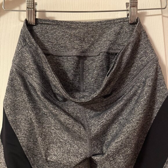 ⭐️ $5, spend over $20 - Forever 21 Sheer Mesh Inset Ribbed Leggings in Dark Grey - Picture 2 of 10